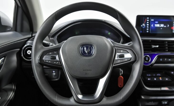 Changan Alsvin - Фото 8