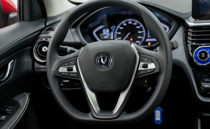 Changan Alsvin - Фото 9