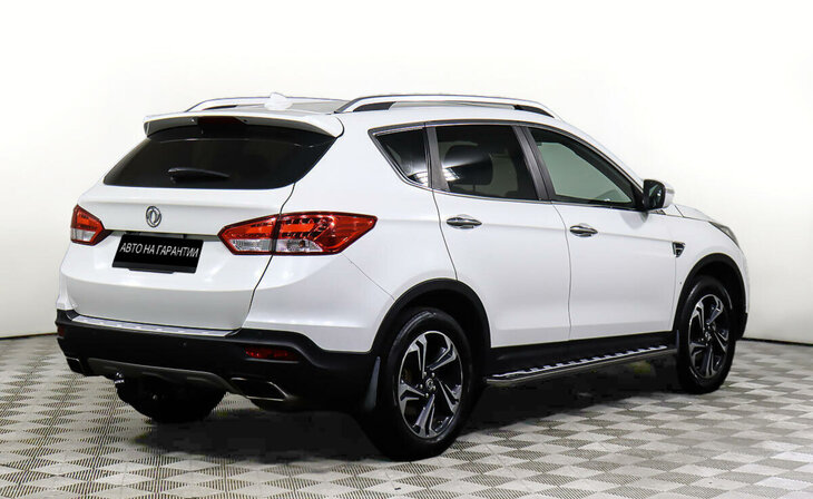 Dongfeng AX7 - Фото 2