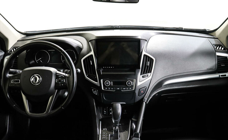 Dongfeng AX7 - Фото 8