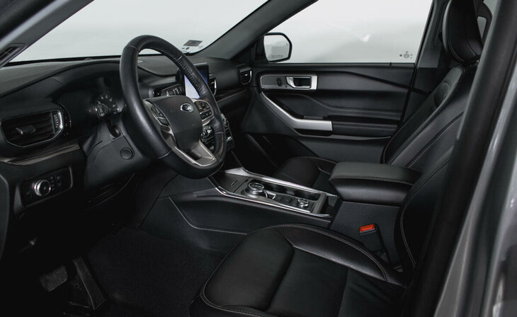 Ford Explorer - Фото 7