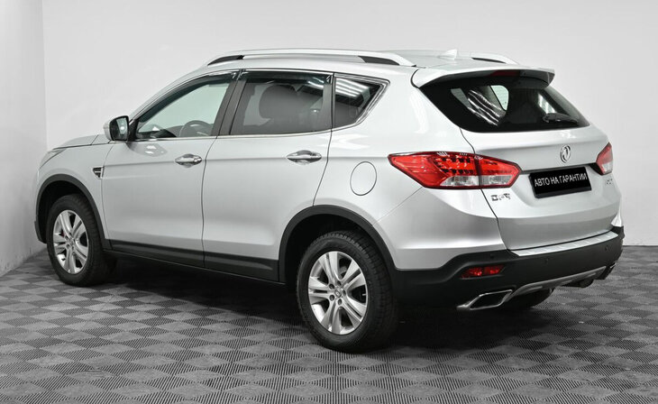 Dongfeng AX7 - Фото 2