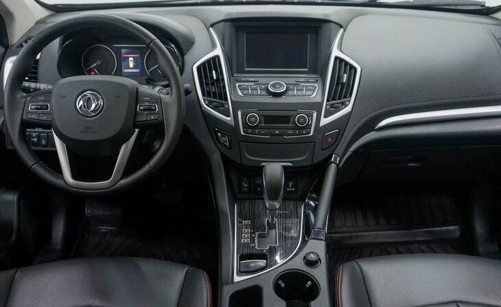 Dongfeng AX7 - Фото 8