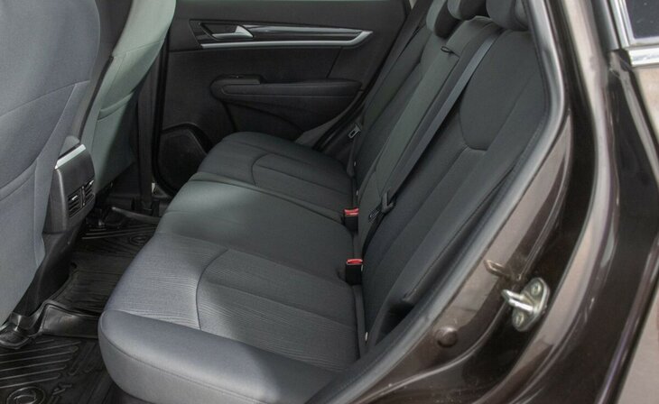 Dongfeng AX7 - Фото 9