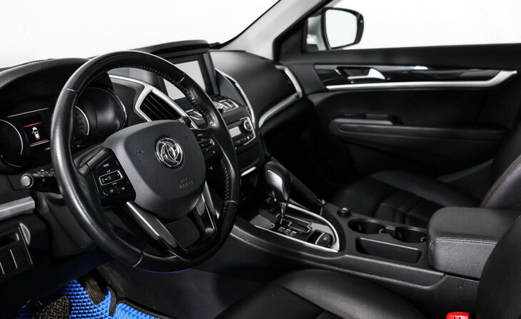 Dongfeng AX7 - Фото 6