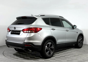 Dongfeng AX7