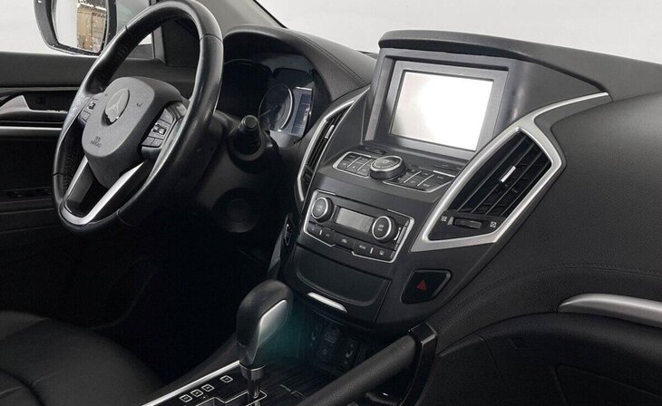 Dongfeng AX7 - Фото 4