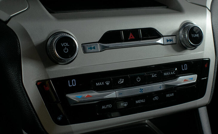 Ford Explorer - Фото 15