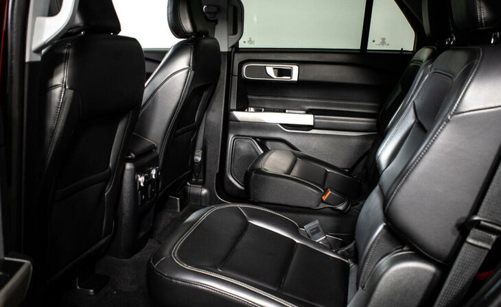 Ford Explorer - Фото 8