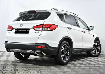 Dongfeng AX7