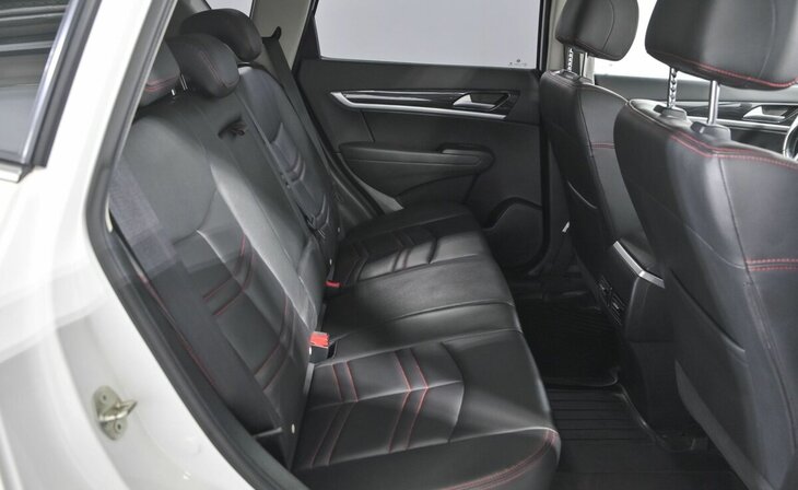 Dongfeng AX7 - Фото 15