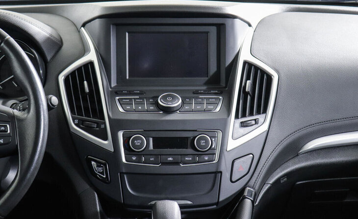 Dongfeng AX7 - Фото 8