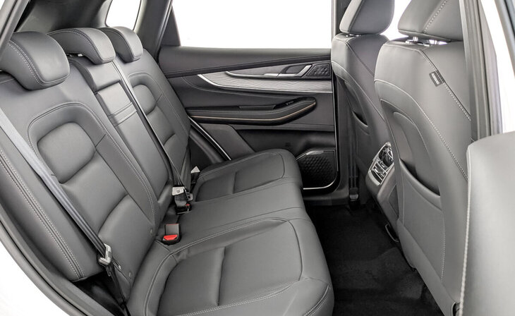 Exeed LX - Фото 10