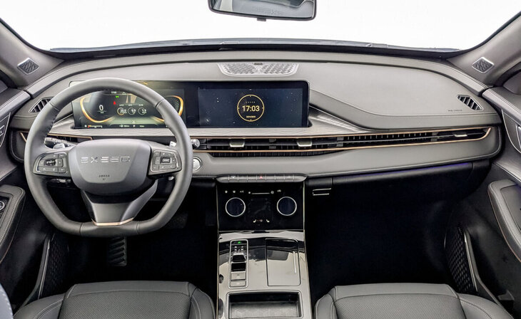 Exeed LX - Фото 8