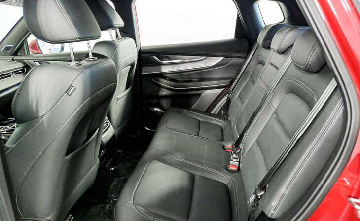 Exeed LX - Фото 8