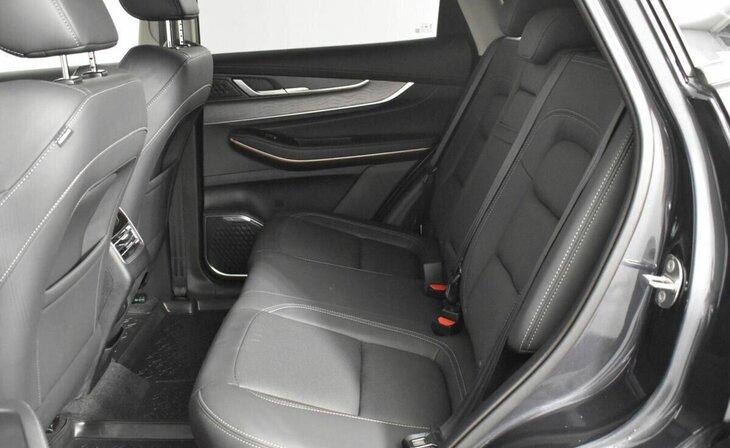 Exeed LX - Фото 10